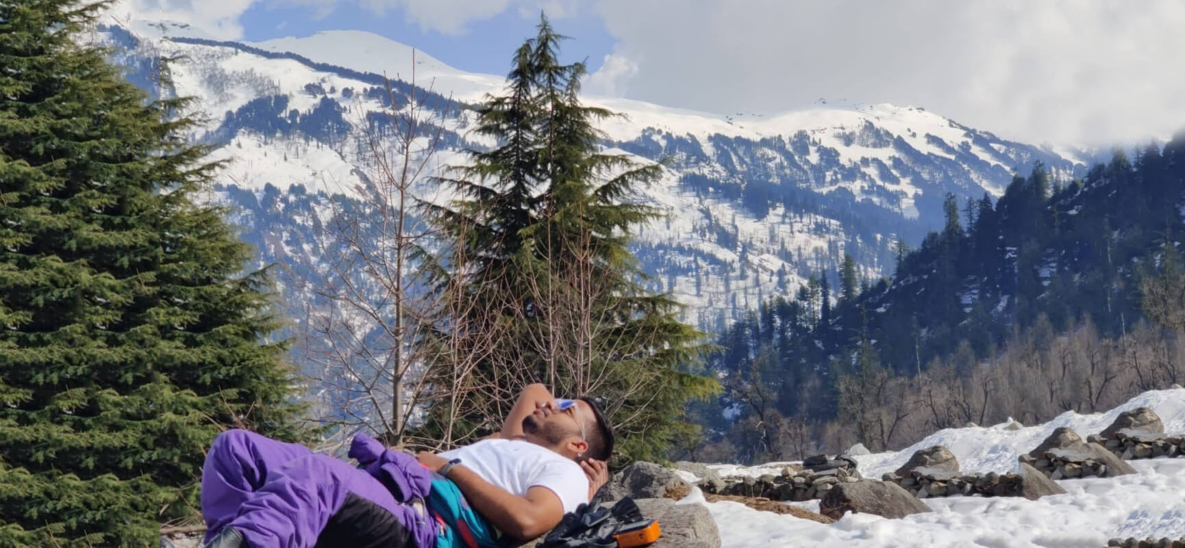 Scenic view of Manali mountains